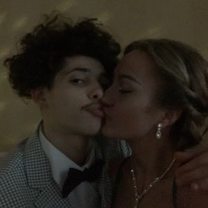 Meet your Posher, Katelyn